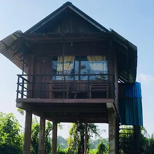 Lodge Paddy Field Hut, Sigirîya